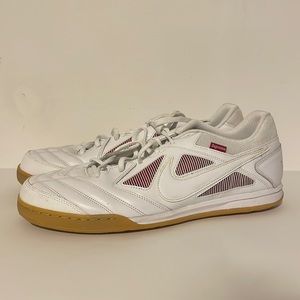 Nike SB x Supreme Gato QS White Red